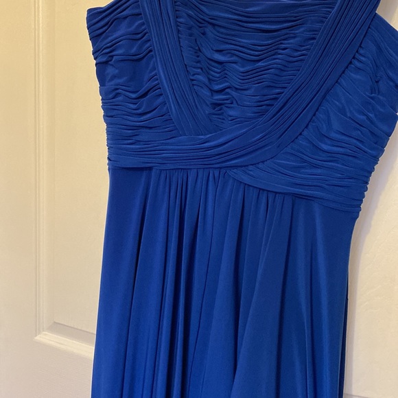 Sapphire blue formal dress size 12 - Picture 9 of 9